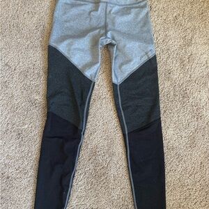 Eddie Bauer Kids Color Block Leggings in Gray and Black